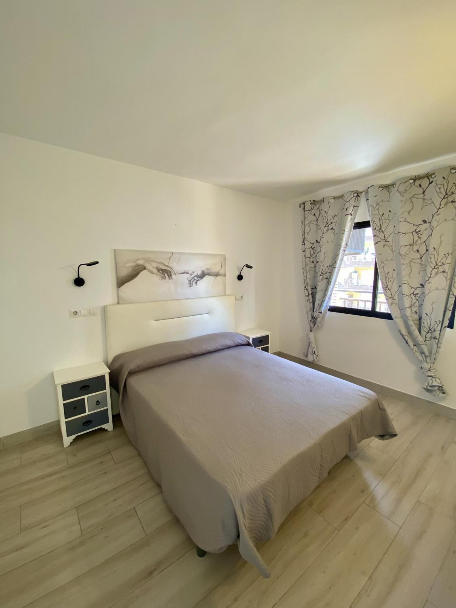 Apartamento Piso En El Paseo Maritimo *