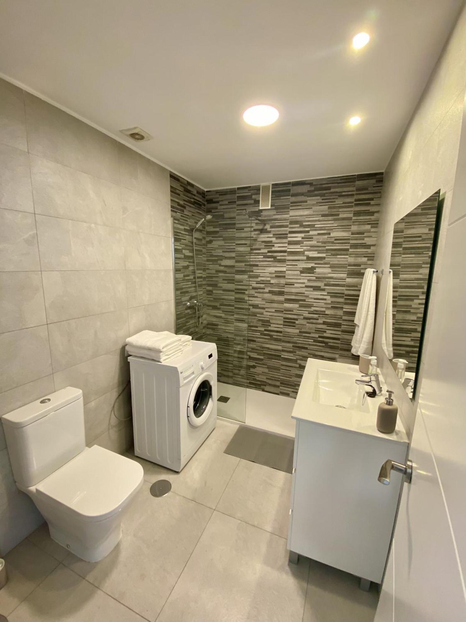 Apartamento Piso En El Paseo Maritimo Fuengirola